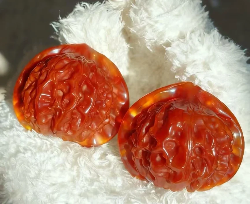 From Raw Walnut to Jade-Like Polish | The Definitive Guide to Play & Care for Wenwan Walnuts