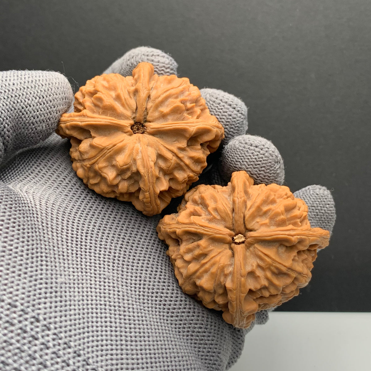 Imperial Seal Four-ridge Wenwan Walnuts | Width48*Belly43*Height42| NO.6101031 | Premium