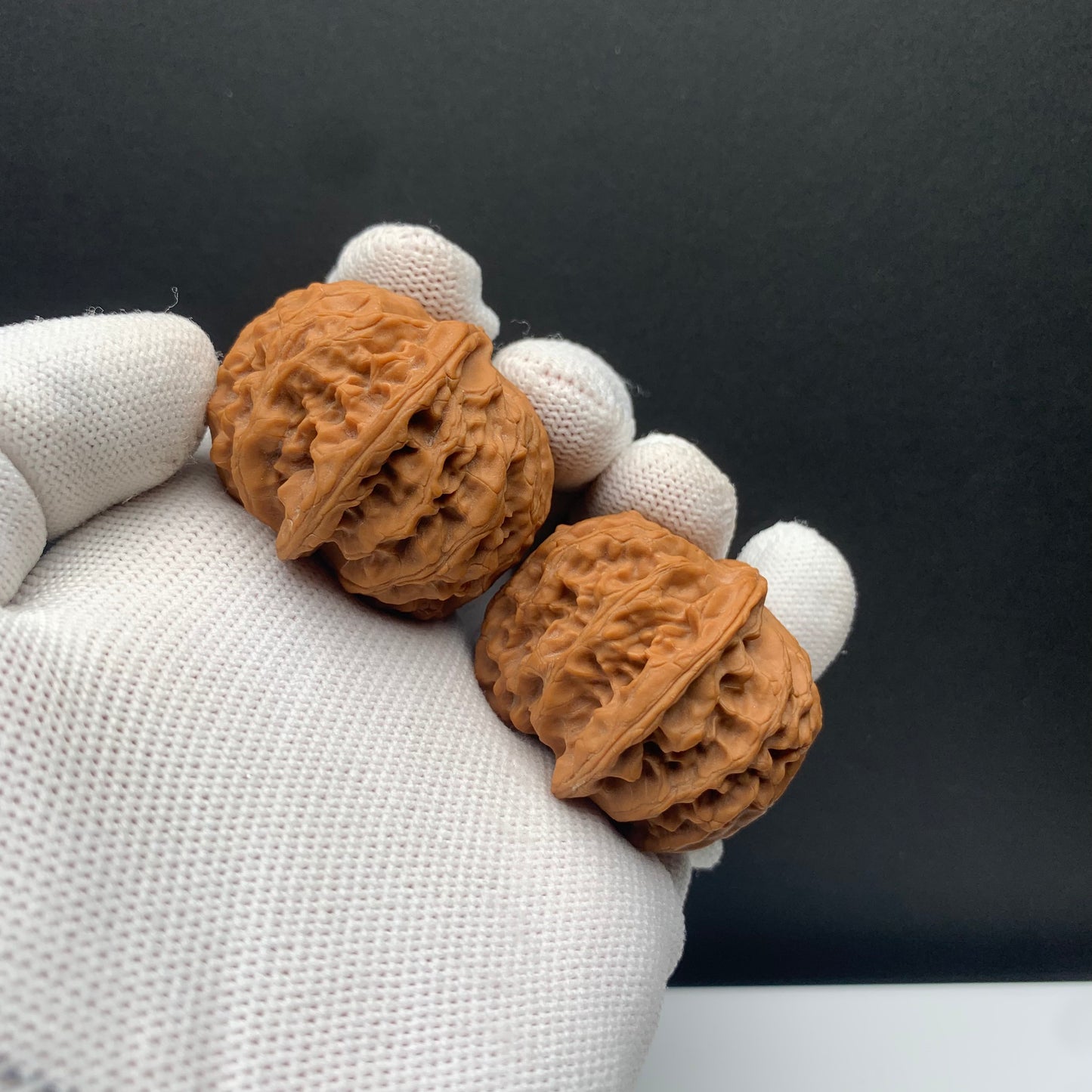 Apple Orchard Walnuts | Width38*Belly39*Height32 | No. 68012 | Premium