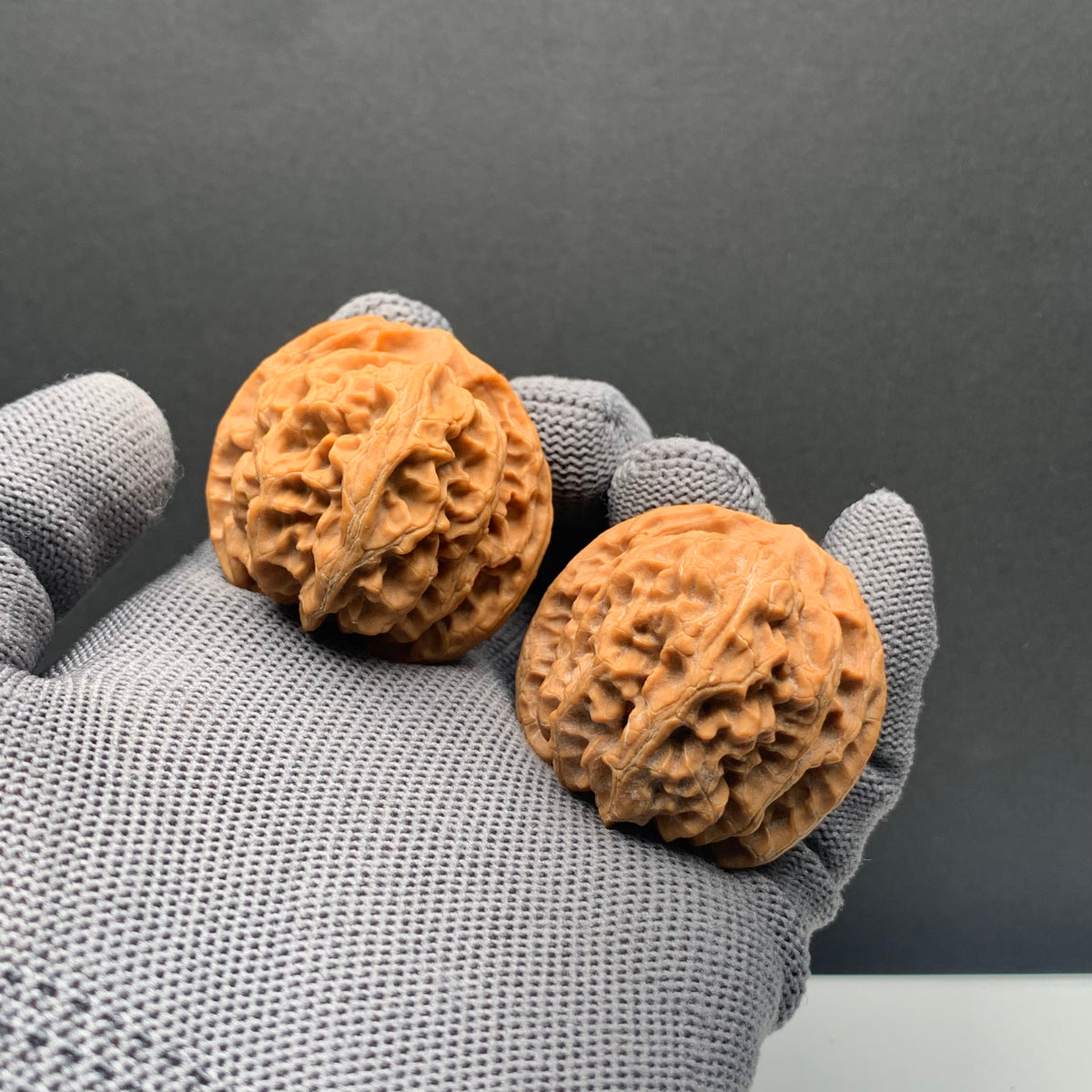 Apple‑Orchard Wenwan Walnuts | Width38*Belly36*Height35 | NO.69067 | Premium