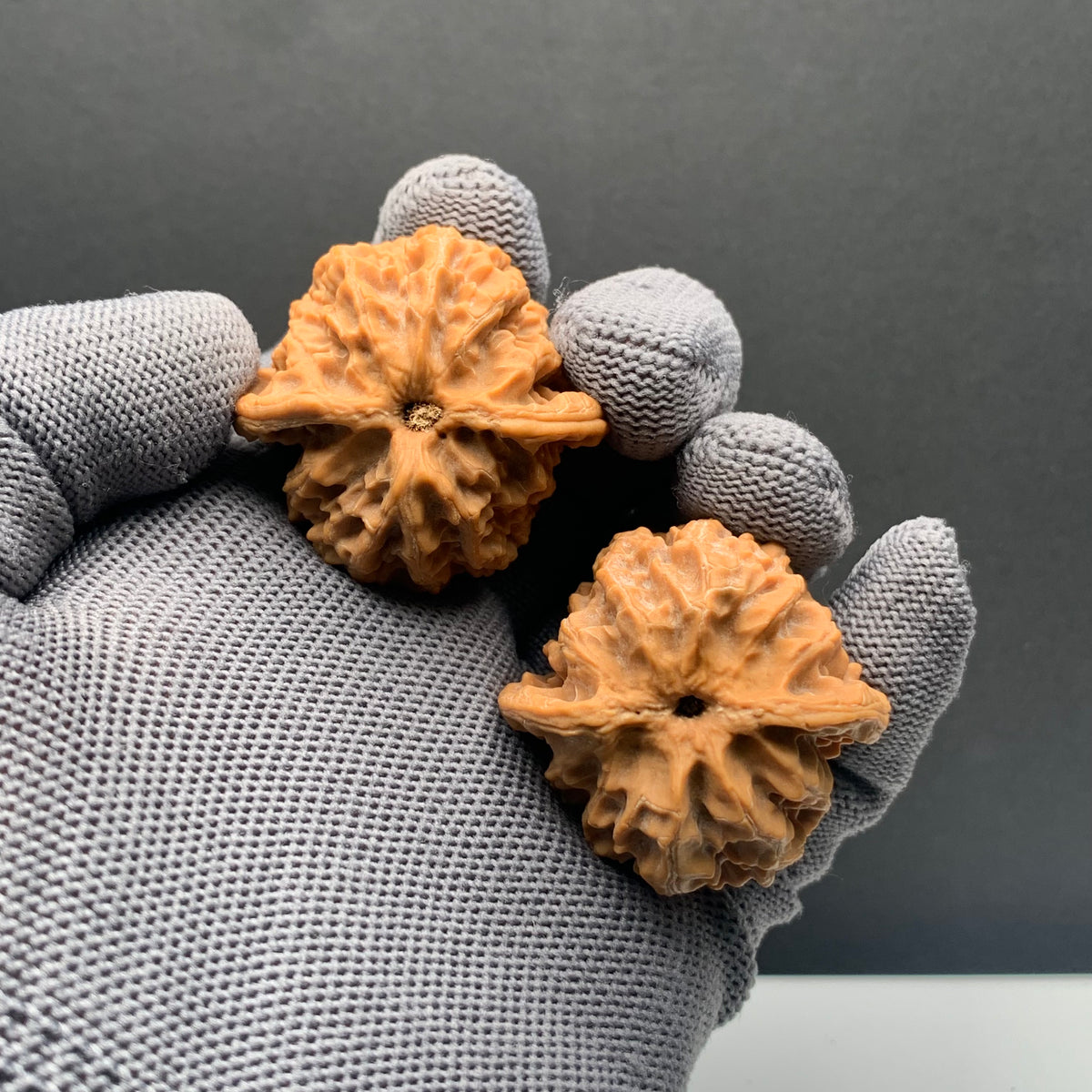 Apple‑Orchard Wenwan Walnuts | Width38*Belly36*Height35 | NO.69067 | Premium