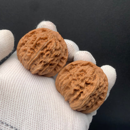 Four-Story Tower Walnuts | Width40*Belly37*Height35 | No. 0260625-02 | Premium