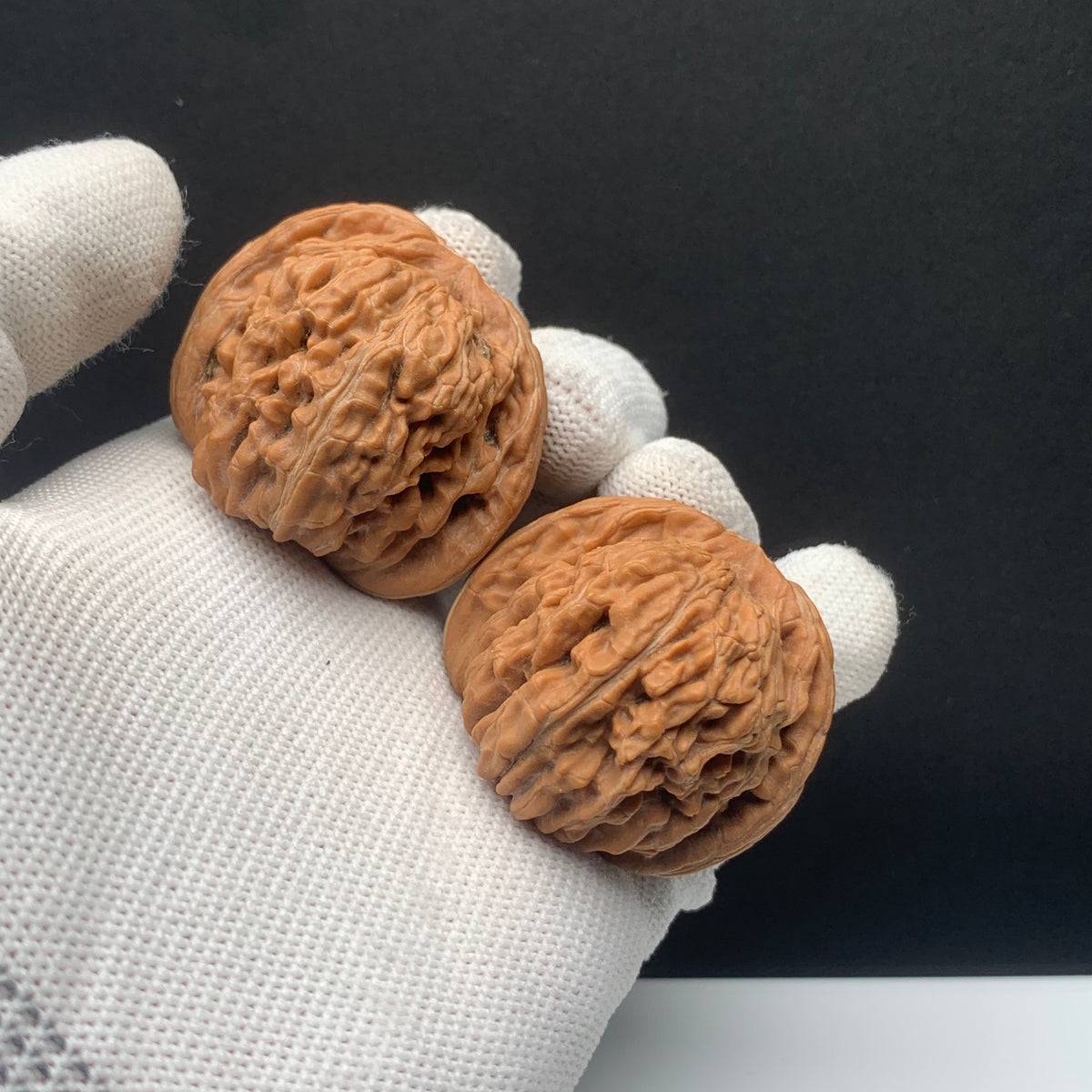Four‑Story Tower Walnuts | Width41*Belly40*Height36 | No. 67017 | Premium