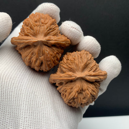 Four‑Story Tower Walnuts | Width36*Belly34*Height33 | No. 67022 | Premium