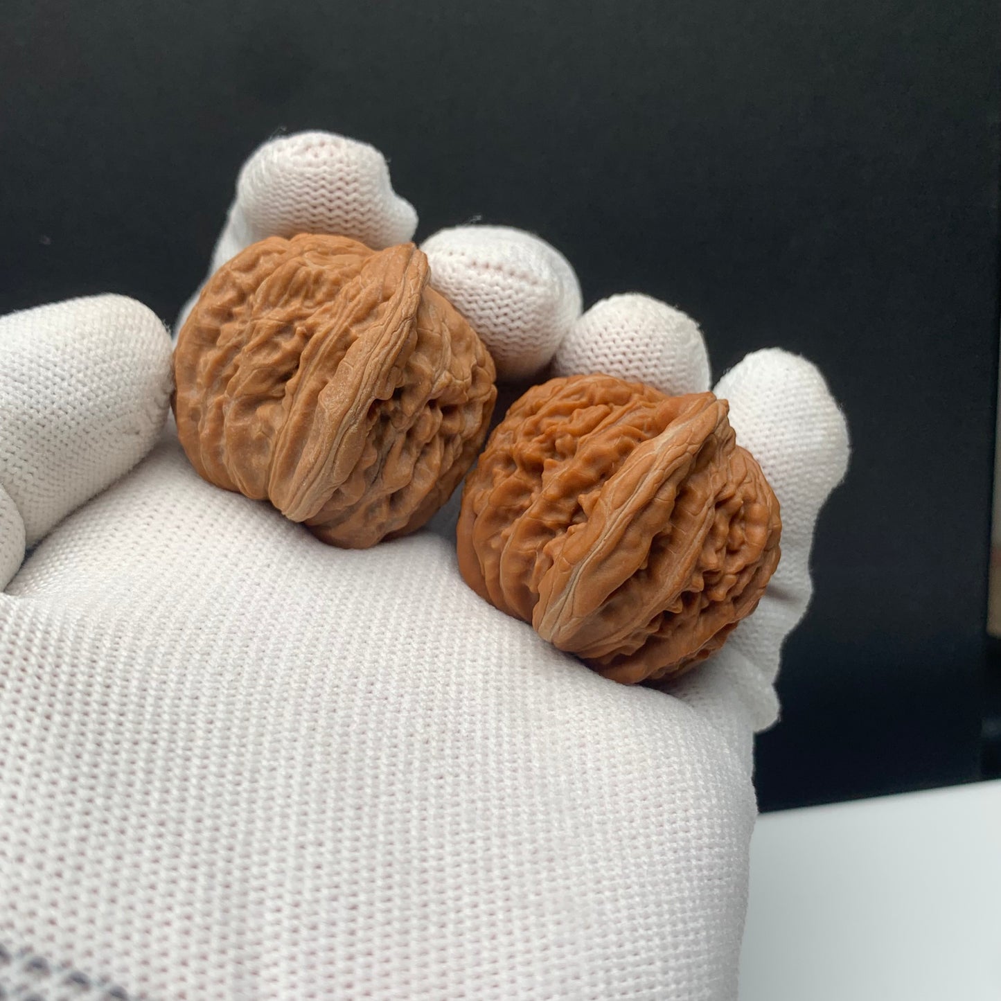 Four‑Story Tower Walnuts | Width36*Belly34*Height33 | No. 671015 | Premium