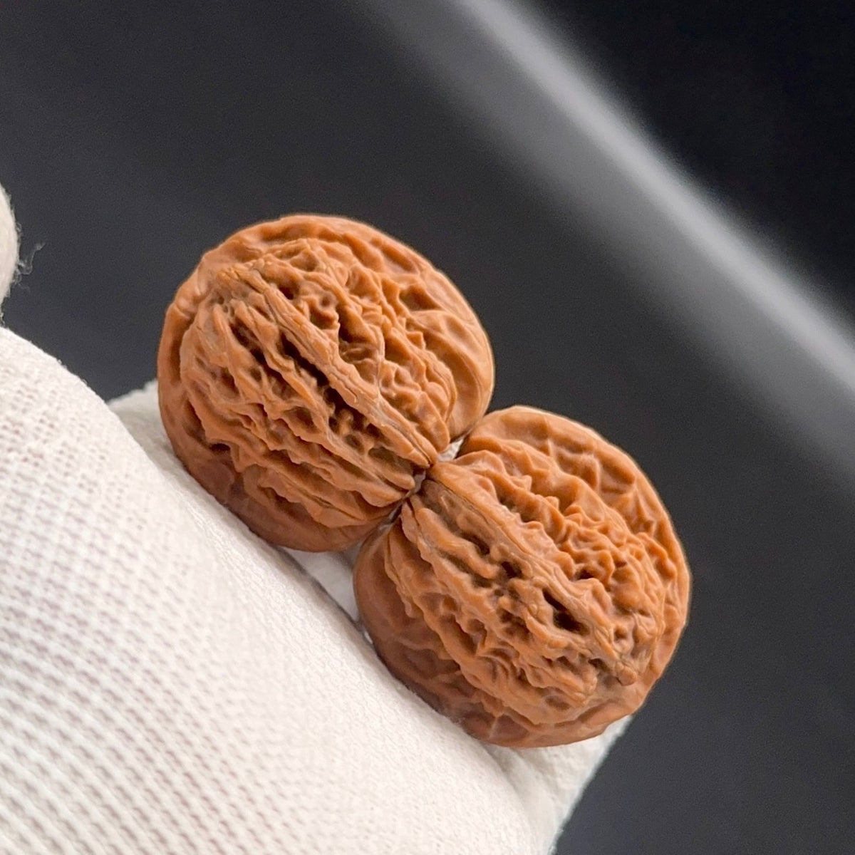 Specical Price | Four Story Tower Wenwan walnuts（Ragular Grade）
