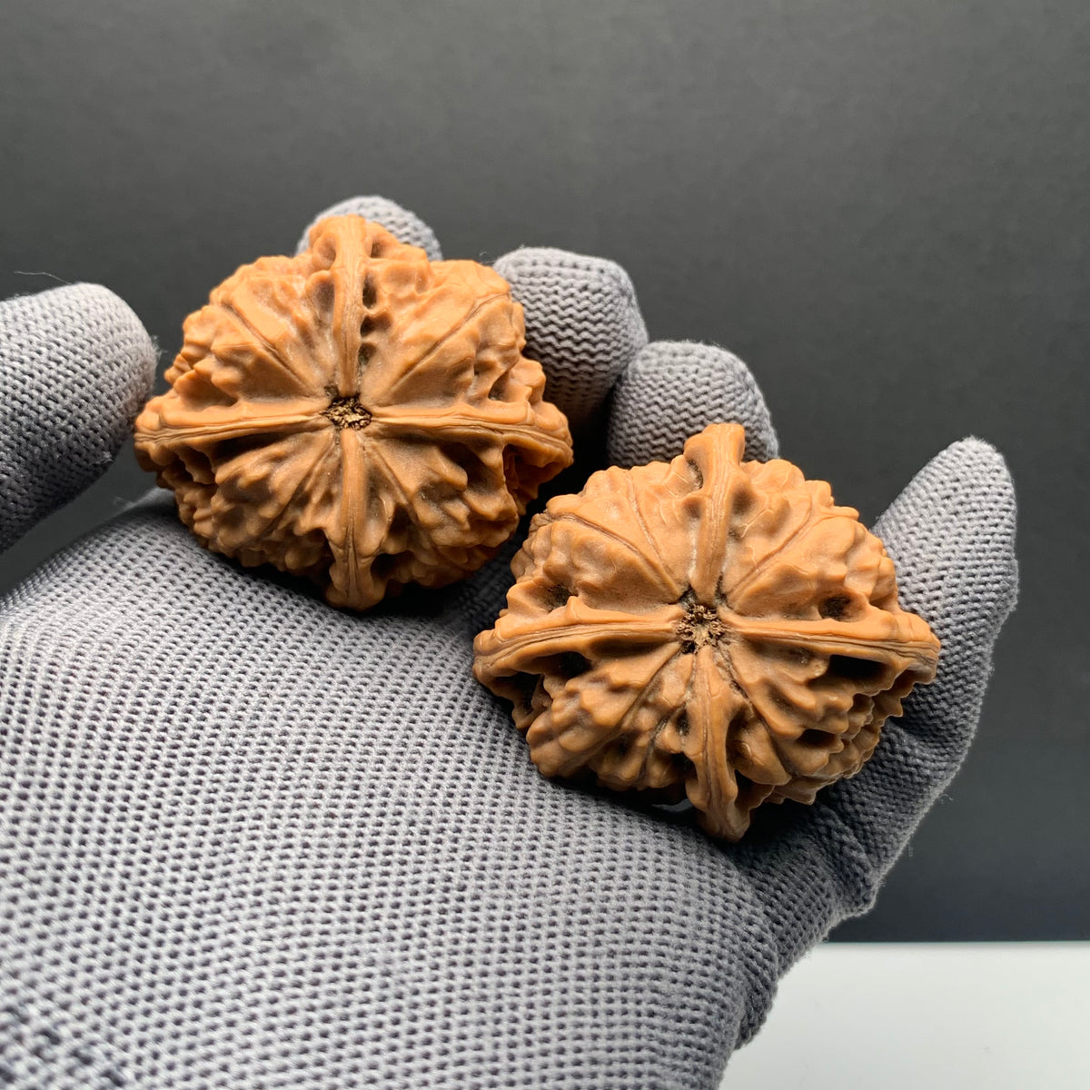 Imperial Seal Four-ridge Wenwan Walnuts | Width45*Belly41*Height39 | NO.69121 | Premium