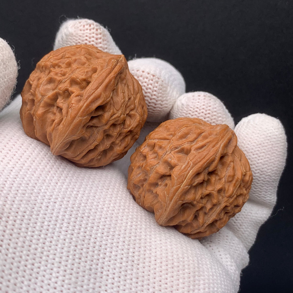 Millstone Walnuts | Width33*Belly31*Height30 | No. 0260626-03 | Premium