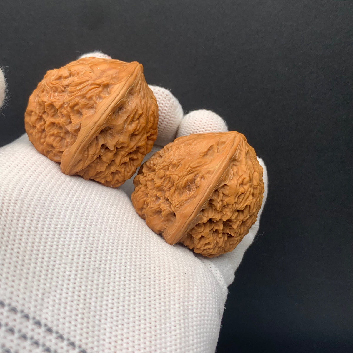 Nanjiangshi Carved Walnuts | Width34*Belly38*Height38 | NO.67305 | Premium