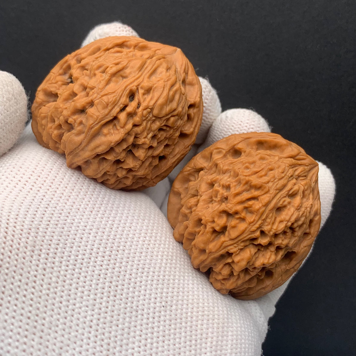 Nanjiang Stone Walnuts | Width39*Belly38*Height39 | No. 0260628-06 | Premium