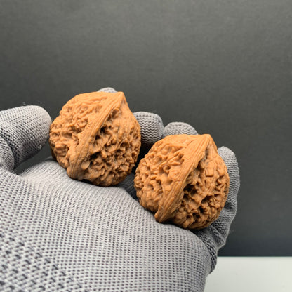 Devil‑Eye Triangle Nanjiangshi Wenwan Walnuts | Width38*Belly38*Height37 | NO.68318 | Premium