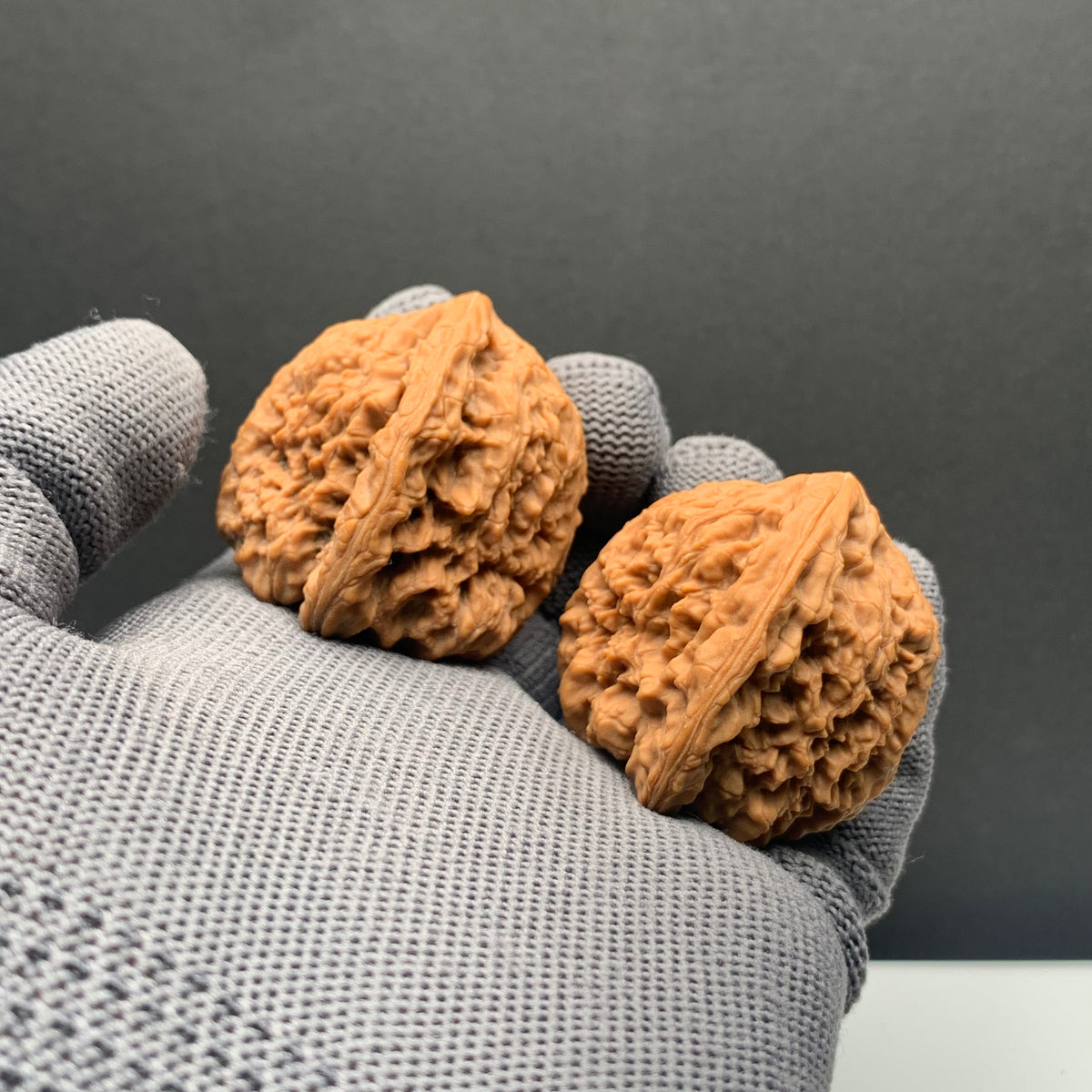 Devil‑Eye Triangle Nanjiangshi Wenwan Walnuts | Width38*Belly38*Height37 | NO.68318 | Premium