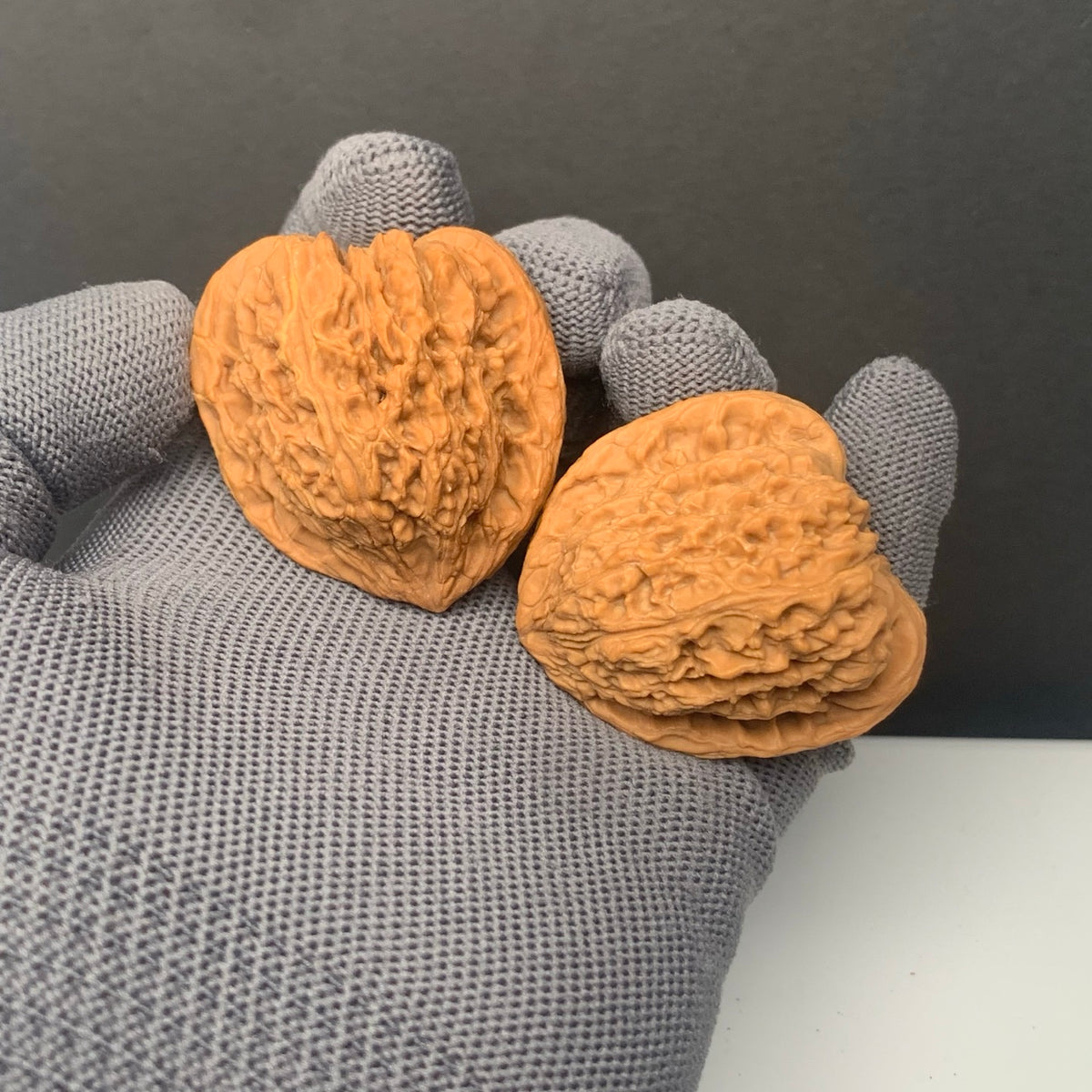 Angel Wing Nanjiangshi Wenwan Walnuts | Width40*Belly40*Height43 |NO.6101020 |Premium