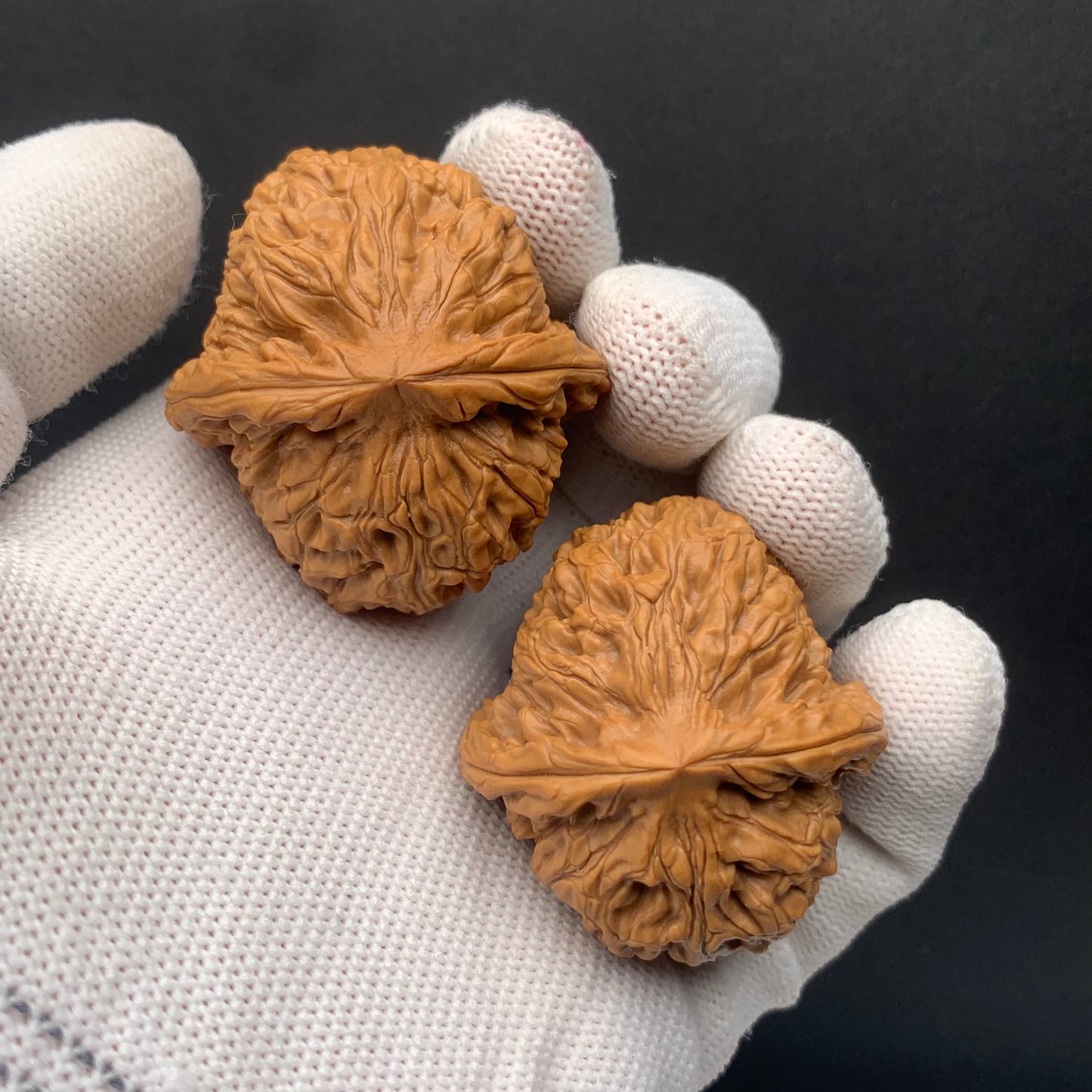Qilin Block Walnuts | Width38*Belly41*Height37 | No. 67302 | Premium