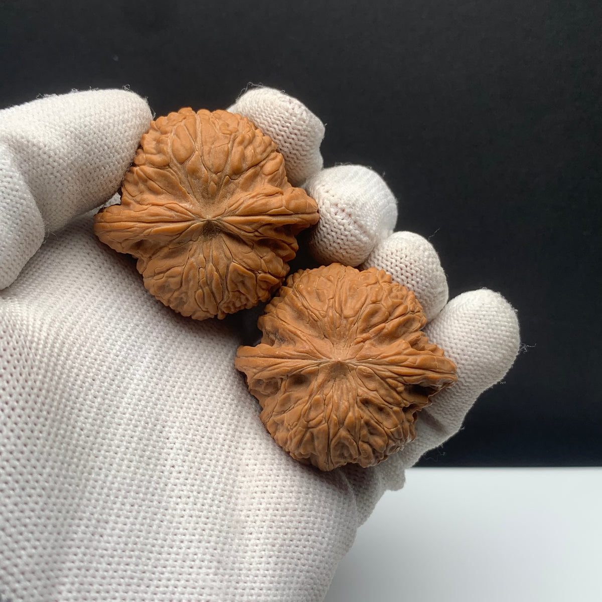 Round Millstone Walnuts | Width40*Belly37*Height29 | No. 671008 | Premium