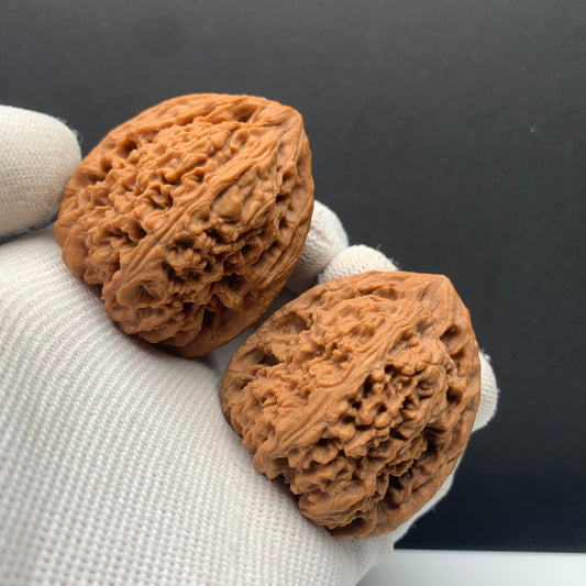 Triangle Nanjiang Walnuts | Width40*Belly40*Height43 | NO.608183 | Premium
