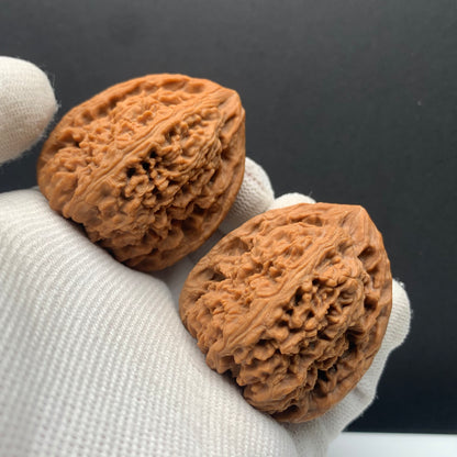 Triangle Nanjiang Walnuts | Width40*Belly40*Height43 | NO.608183 | Premium