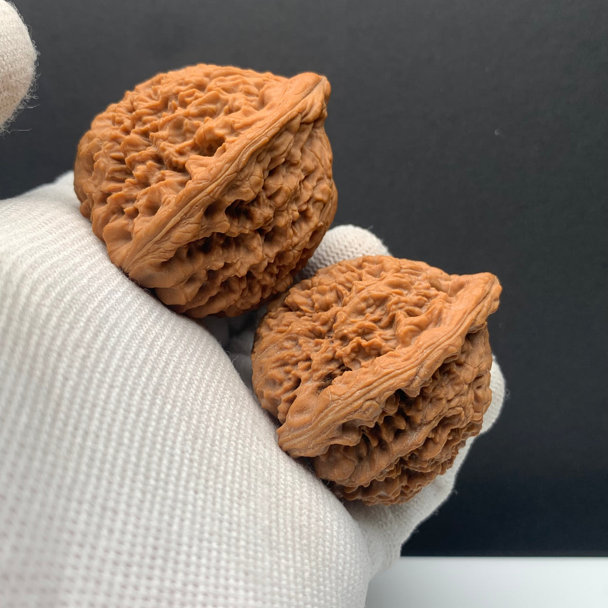 Triangle Nanjiang Walnuts | Width40*Belly40*Height43 | NO.608183 | Premium