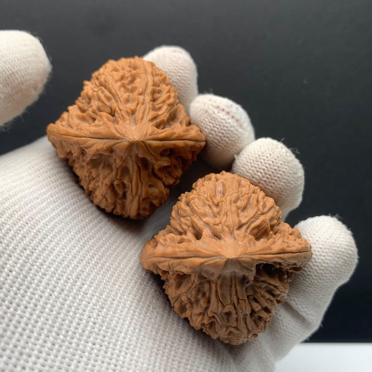 Triangle Nanjiang Walnuts | Width40*Belly40*Height43 | NO.608183 | Premium