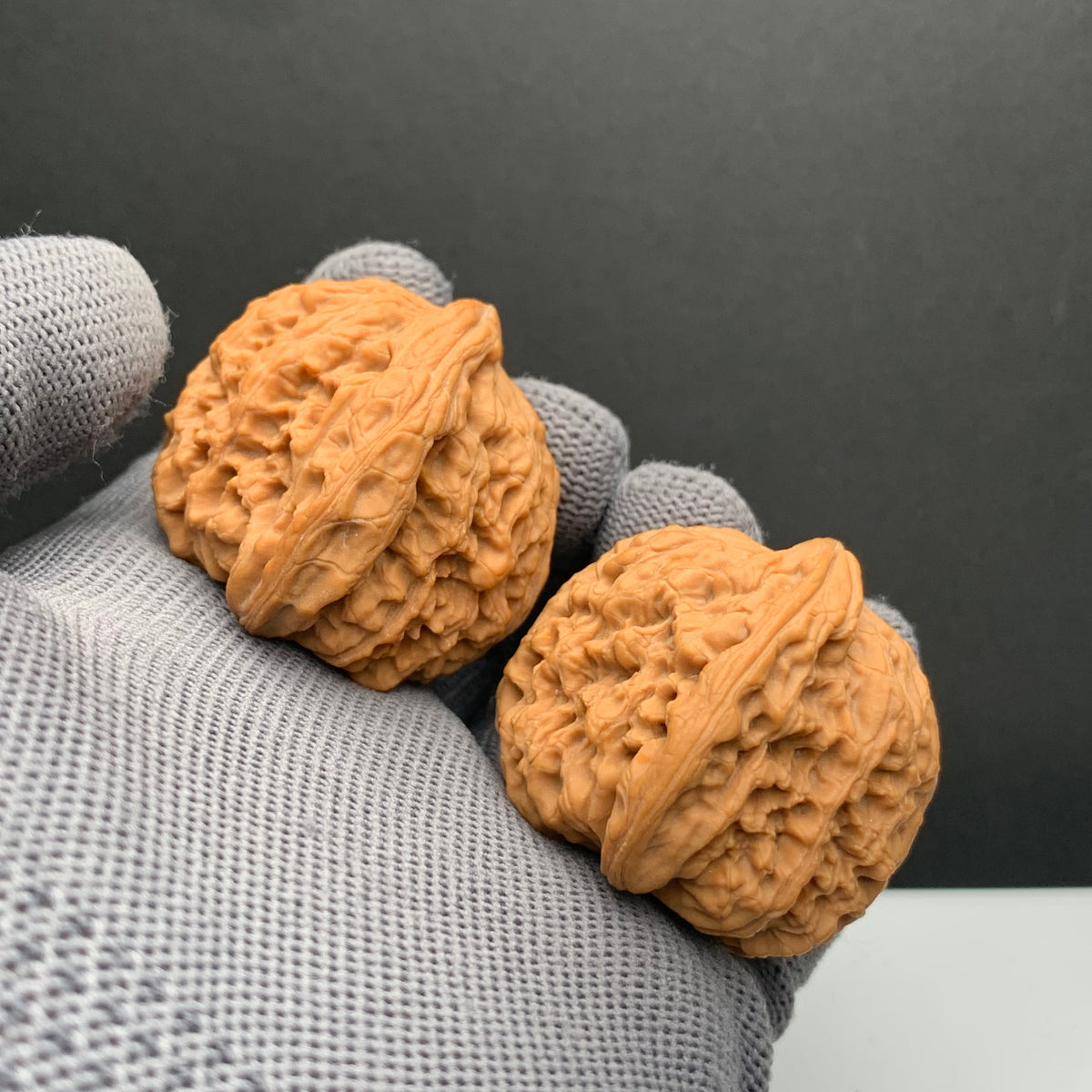 Triangle Nanjiangshi Wenwan Walnuts | Width41*Belly39*Height38 | NO.6101023 | Premium