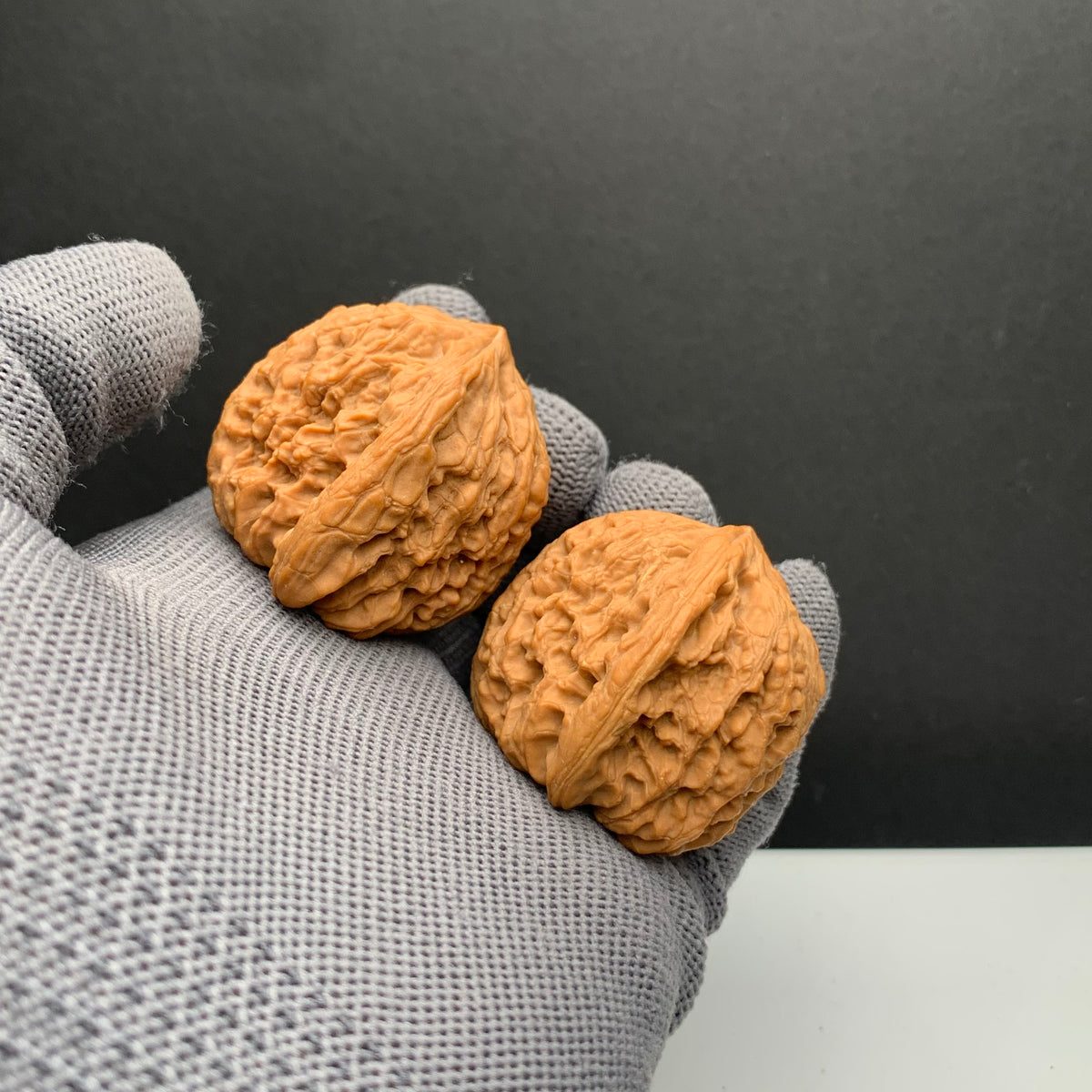 Triangle Nanjiangshi Wenwan Walnuts | Width37*Belly37*Height39 | NO.6101021 | Premium
