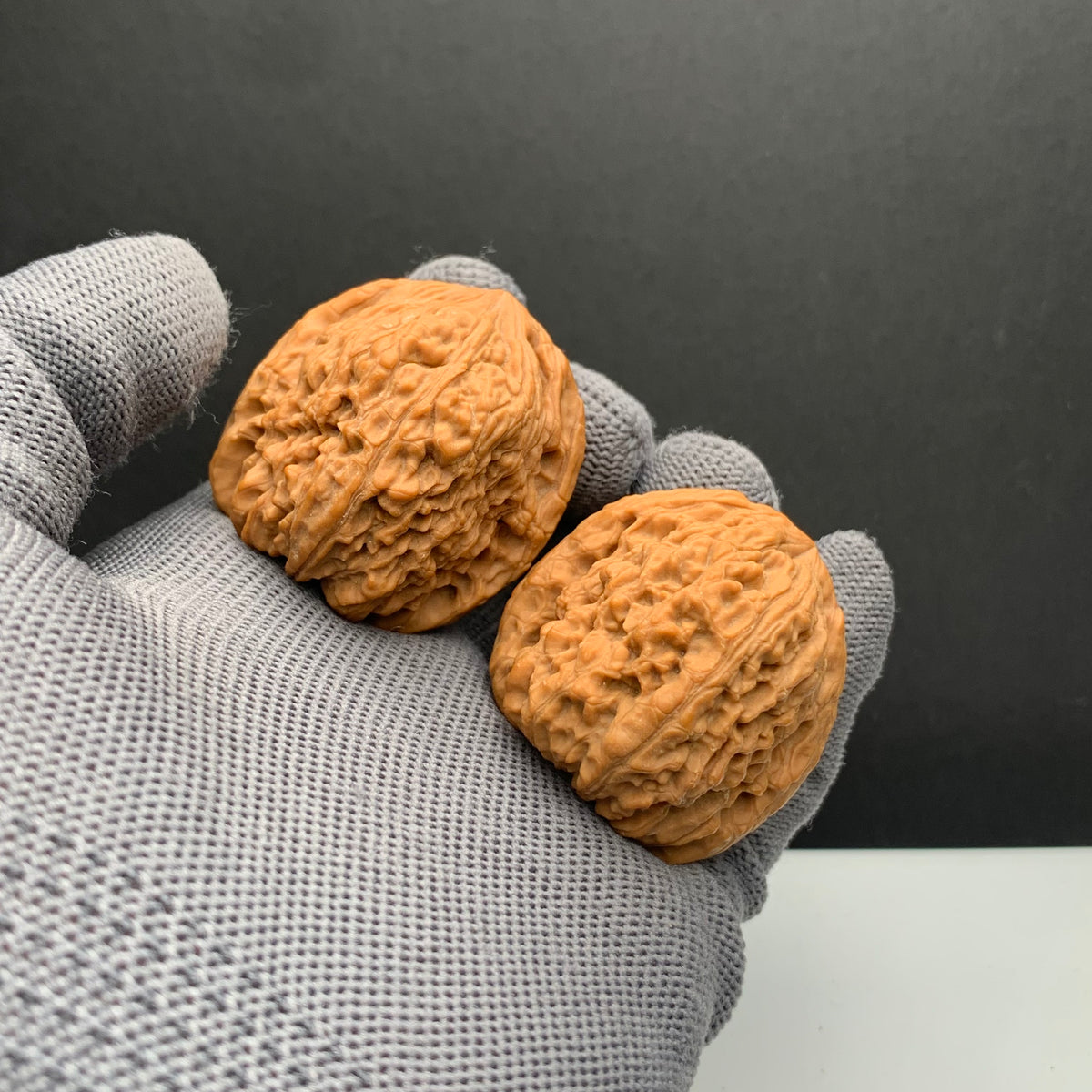 Triangle Nanjiangshi Wenwan Walnuts | Width37*Belly37*Height39 | NO.6101021 | Premium