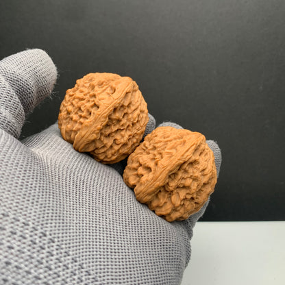 Triangle Nanjiangshi Wenwan Walnuts | Width37*Belly37*Height39 | NO.6101021 | Premium