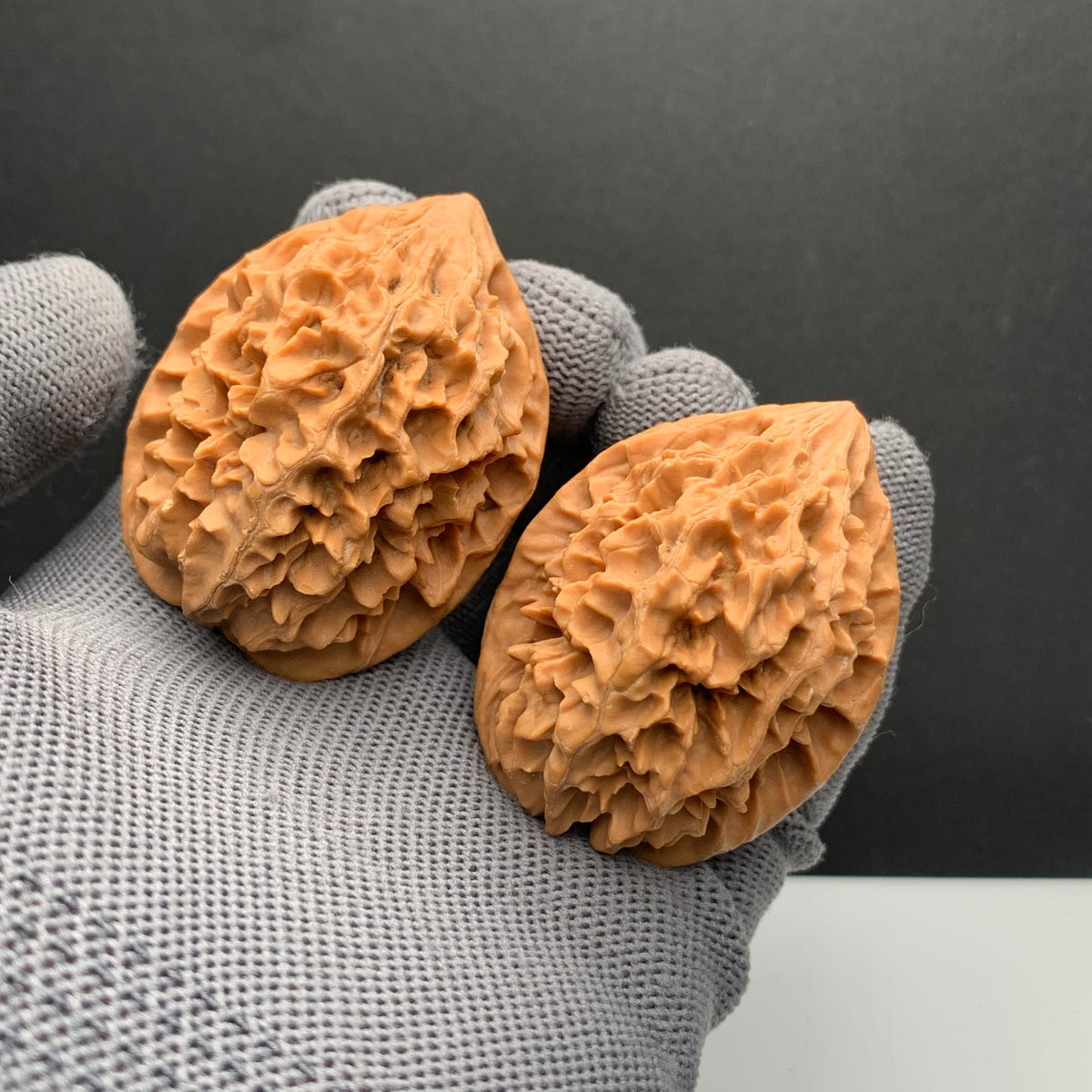 Wealth Attracting Angle Wenwan Walnuts | Width38*Belly41*Height50 | NO.69076 | Premium