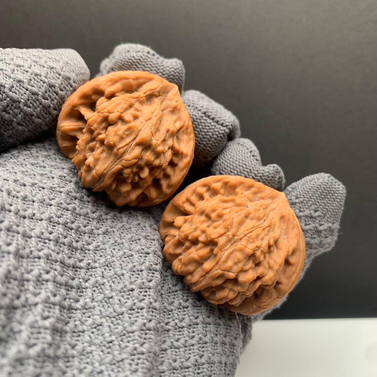 Wenshan Three-Ridged Mercedes-Benz Walnuts | Width39/39/39*Height33 | No.26‑YLCJ‑019 | Premium