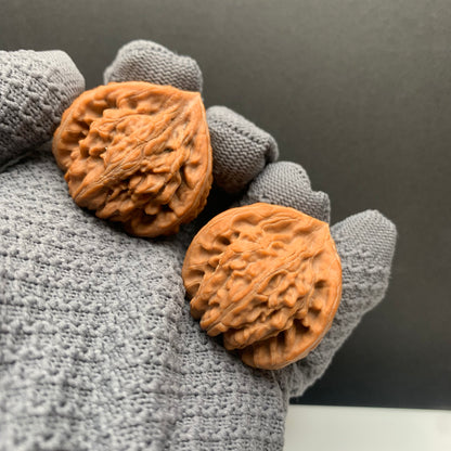 Wenshan Three-Ridged Mercedes-Benz Walnuts | Width39/38/38*Height33 | No.N26‑YLCJ‑006 | Premium