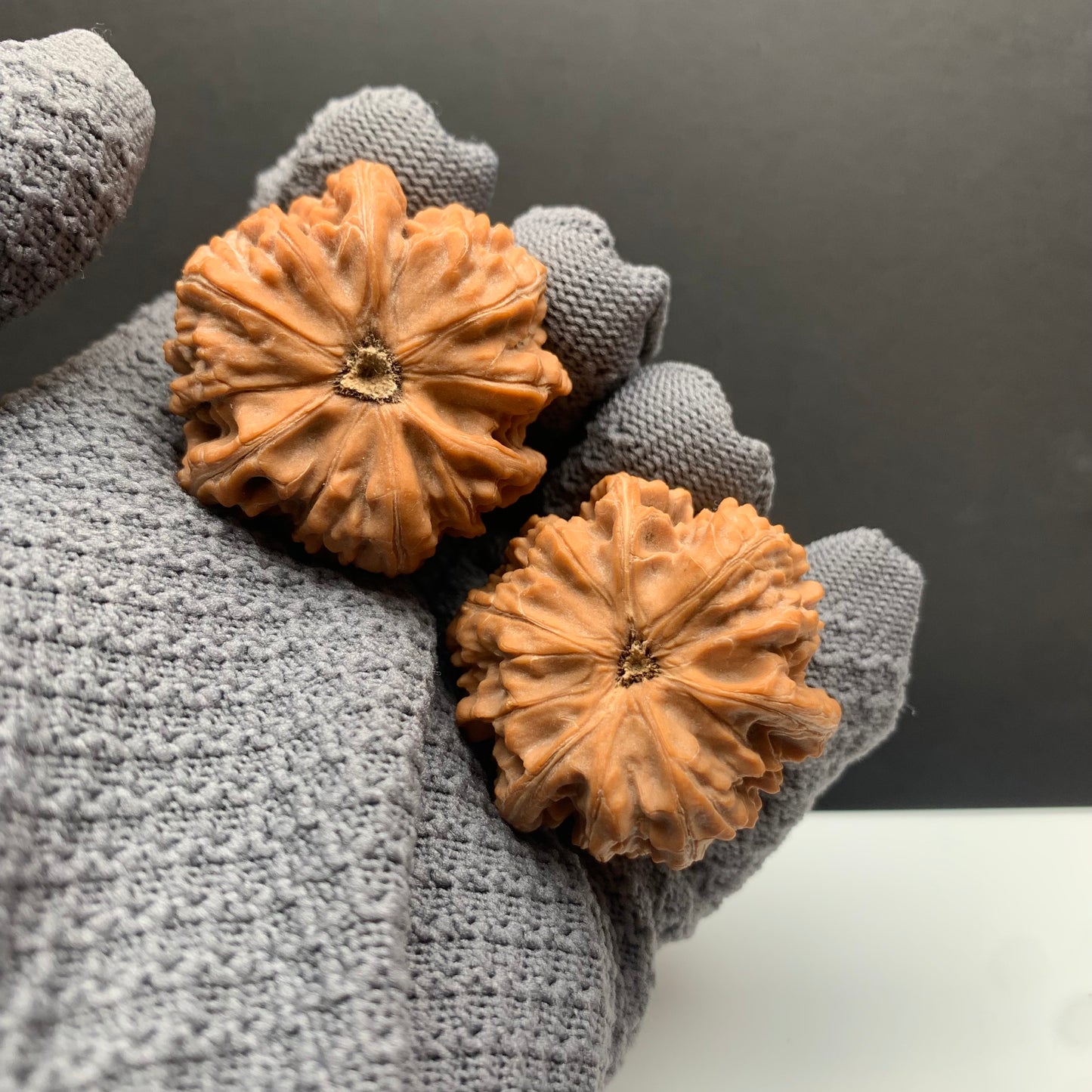 Wenshan Three-Ridged Mercedes-Benz Walnuts | Width40/39/40*Height36 | No.26‑YLCJ‑015 | Premium