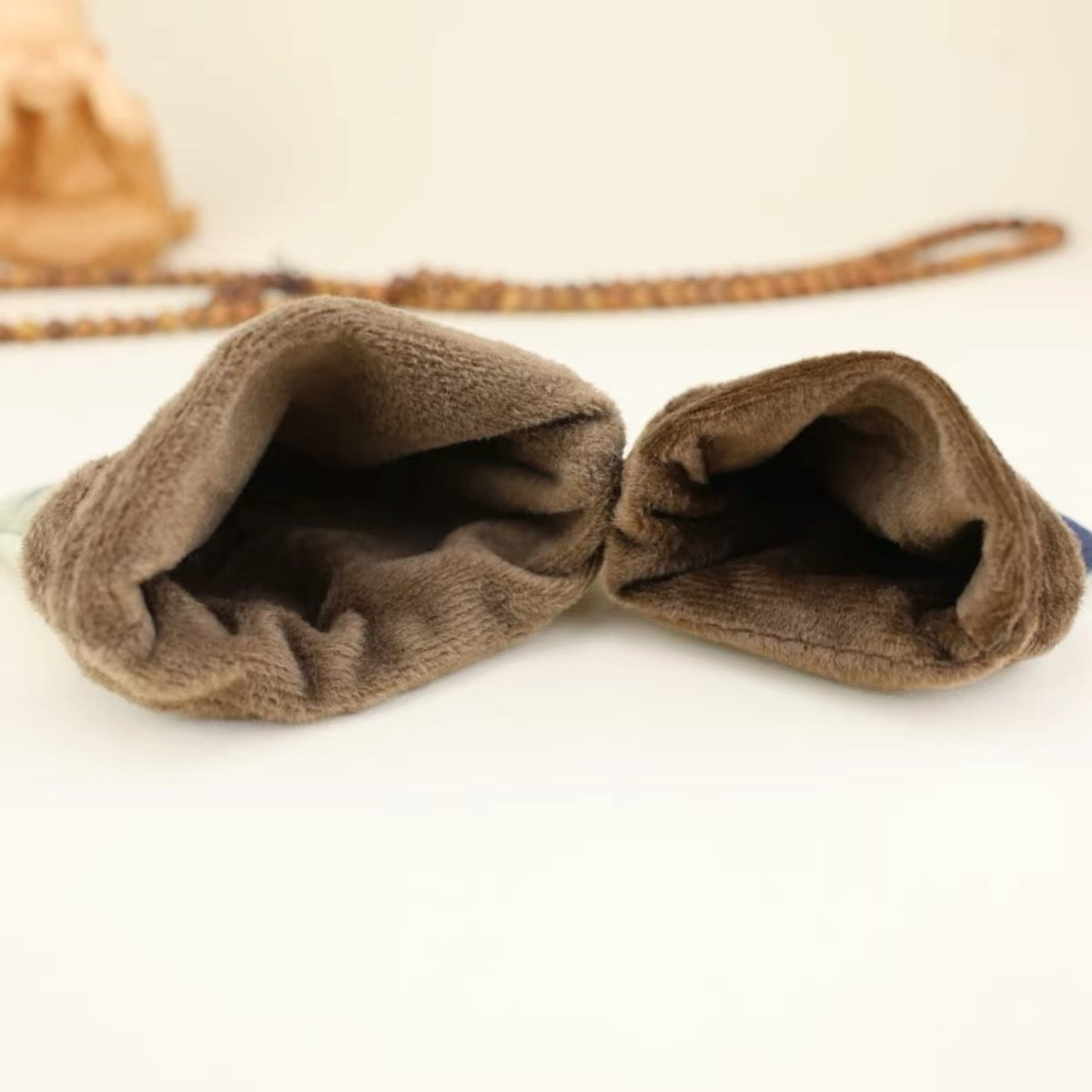 Soft Fabric Wenwan Storage Pouch,  Easy to Carry for Bracelets, Walnuts, Dustproof