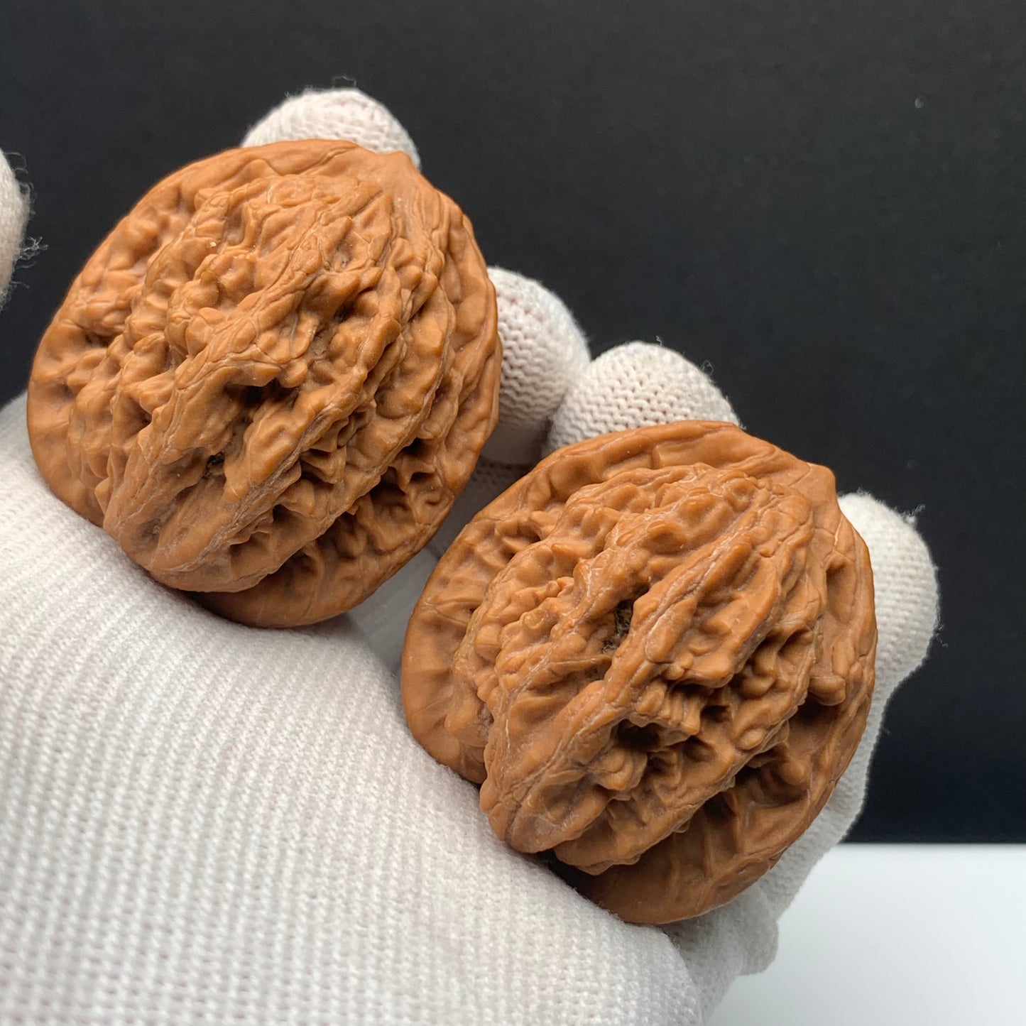 Wheat‑ear Tiger Head Walnuts | Width38*Belly38*Height42 | No.608181 | Premium