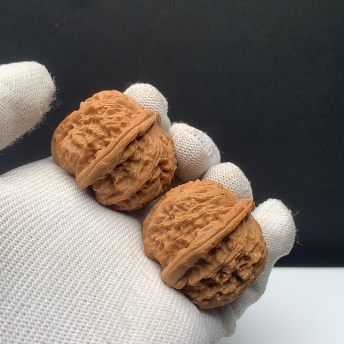 White Lion Walnuts | Width35*Belly38*Height33 | NO.671701 | Premium