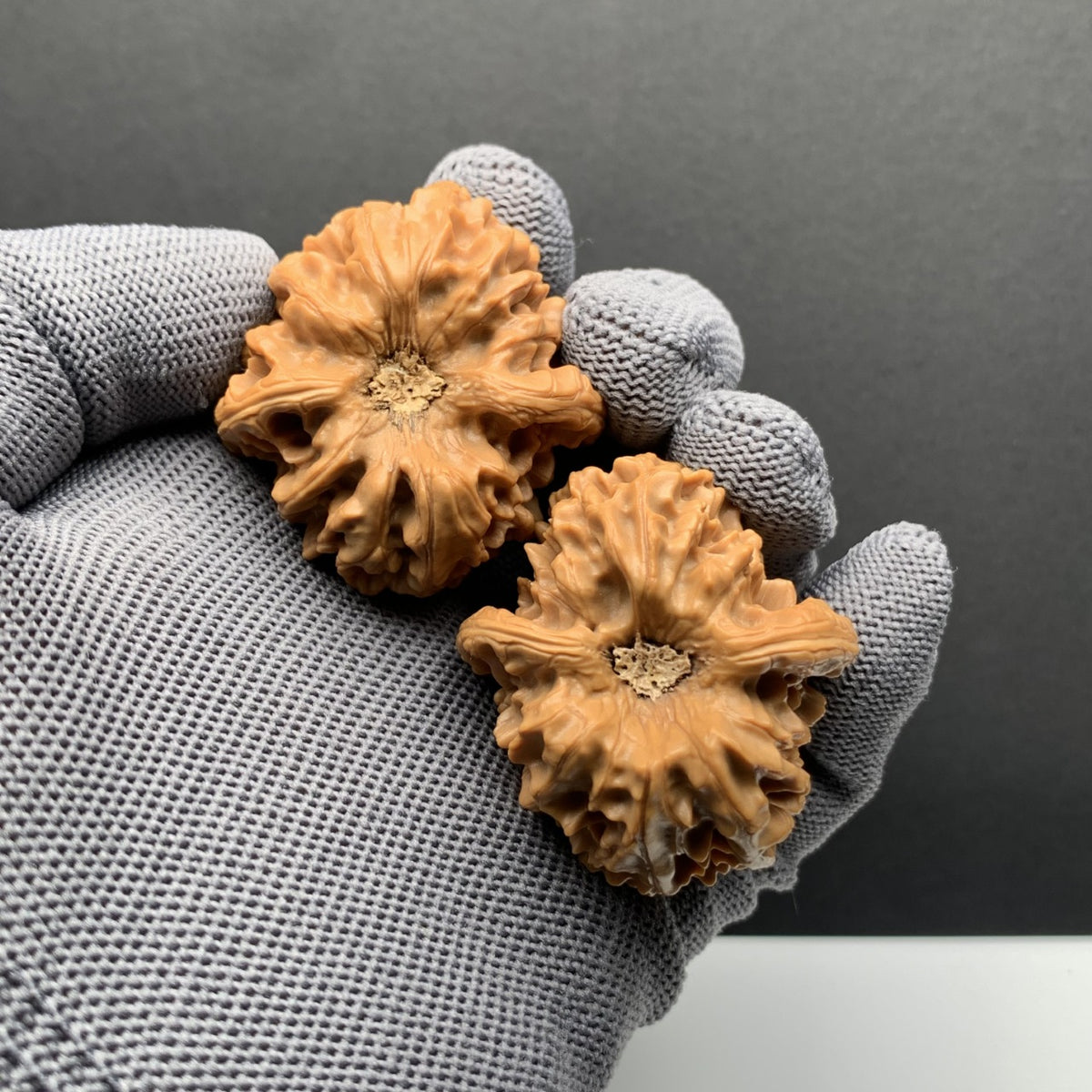 Longmenjian Walnuts | Width39*Belly42*Height38 | N0.69072 | Premium