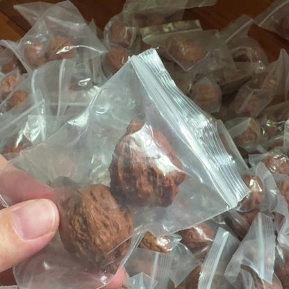 Natural Small Qiuzhi Walnuts | Width 20‑26mm | Suitable for Bracelet Making
